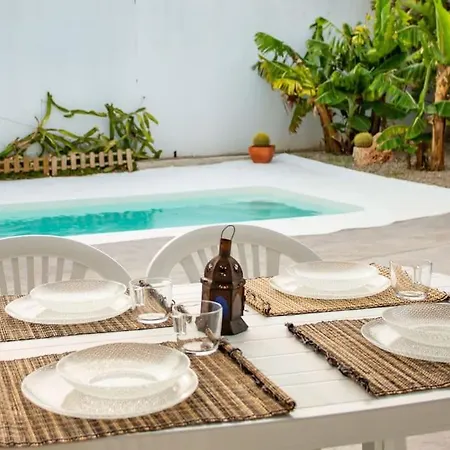 Tailan Con Piscina Y Jacuzzi Privado Villa Chiclana de la Frontera