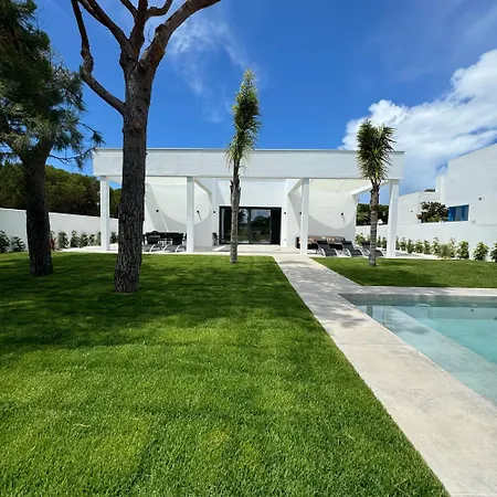 Poniente House Villa