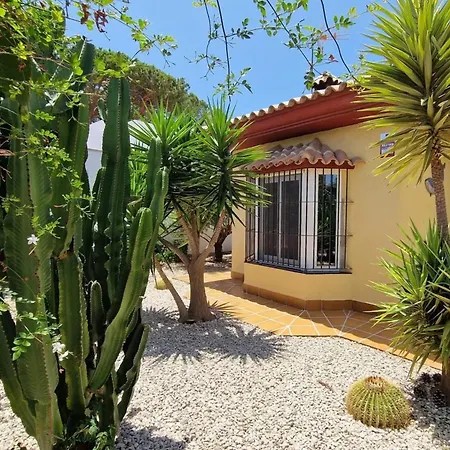 Soleada: Chiclana Retreat With Private Pool Villa
