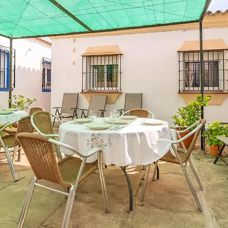 In Chiclana De La Fronter With Kitchen