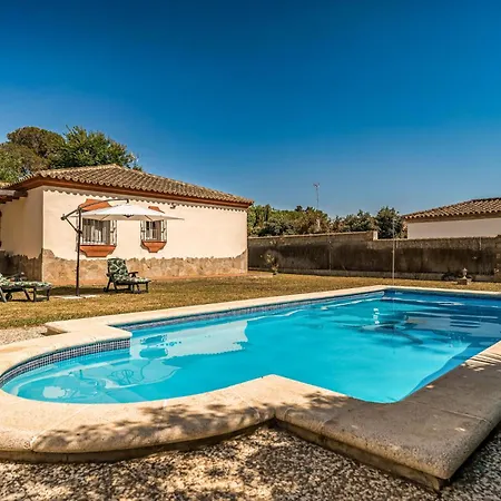 Cozy In Chiclana De La Fronter With Wifi * Chiclana de la Frontera
