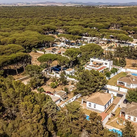 Cozy In Chiclana De La Fronter With Wifi Holiday home