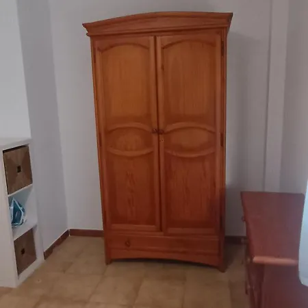 Unifamiliar Dos *