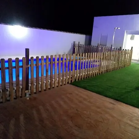 Cerca De La Playa *