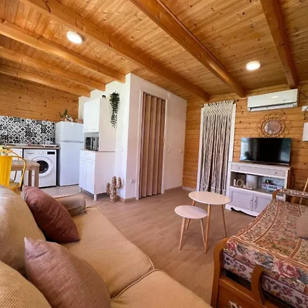 Casita De Madera Azul * Chiclana de la Frontera