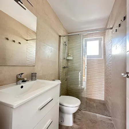 Villa Luna Novo Santi Petri *