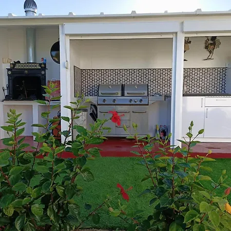 Spacious With Pool In Chiclana de la Frontera