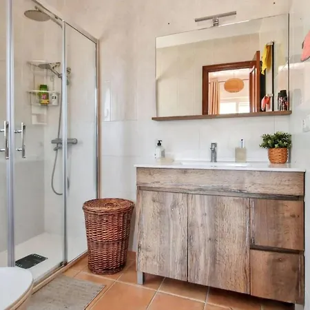 Soleada: Chiclana Retreat With Private Pool *