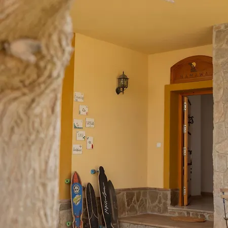 Namawa Surfhouse Хостел