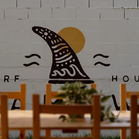Хостел Namawa Surfhouse *