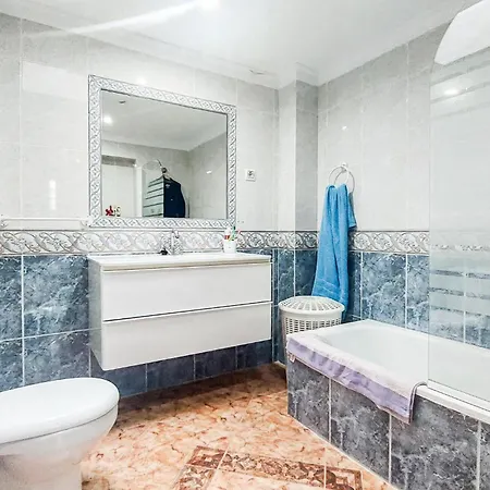 Stunning In Chiclana De La Fronter Holiday home