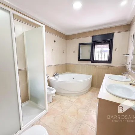 Canuela Holiday home *