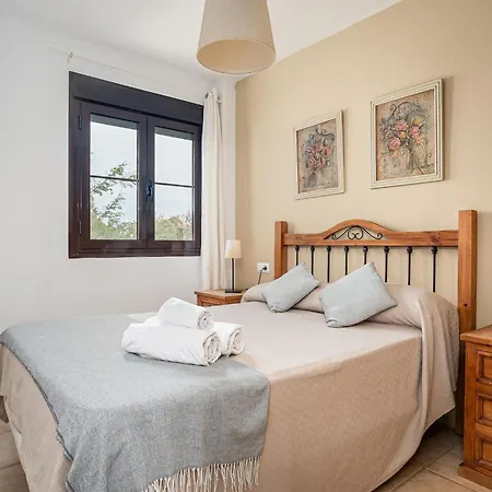 Apartment Coto 4 10 *