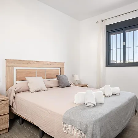 Mindanao 8 Holiday home Chiclana de la Frontera