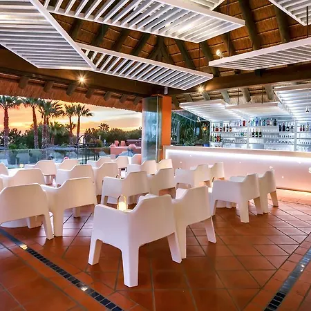 מלון Royal Hideaway Sancti Petri צ'יקלנה דה לה פרונטרה