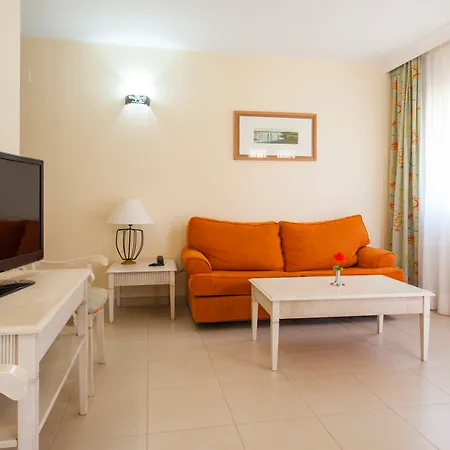 Ilunion Sancti Petri Apart Otel