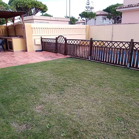 Holiday home Chalet Popeye Con Piscina