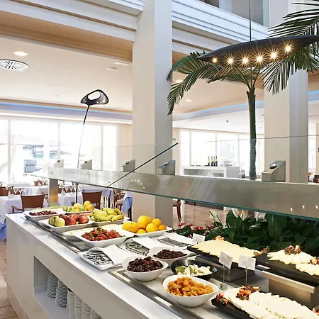Отель Hipotels Playa La Barrosa - Adults Only Чиклана-де-ла-Фронтера