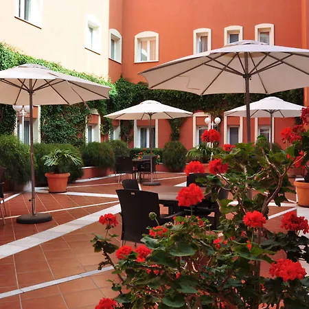 Crisol Chiclana Hotel 3*