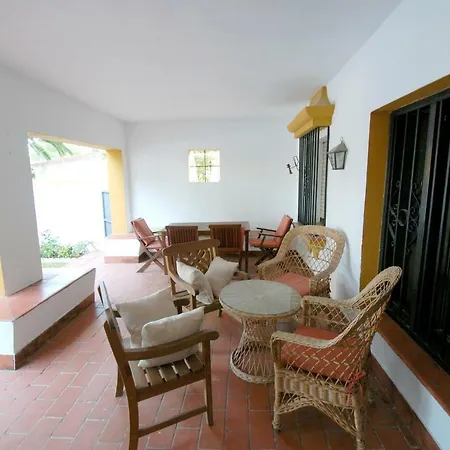 Oasis En La Playa Apartment *