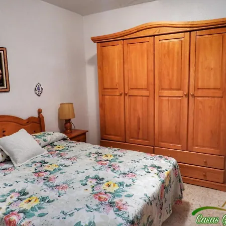 Las Torres Playa Barrosa Holiday home Chiclana de la Frontera