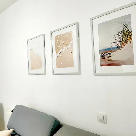 Apartment Relax Chiclana-aparcamiento Privado-tv Cable-wifiplus-aire Acond-incluido