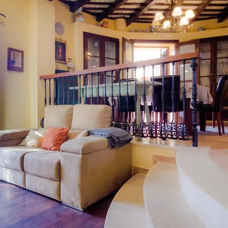 Palomas Villa *
