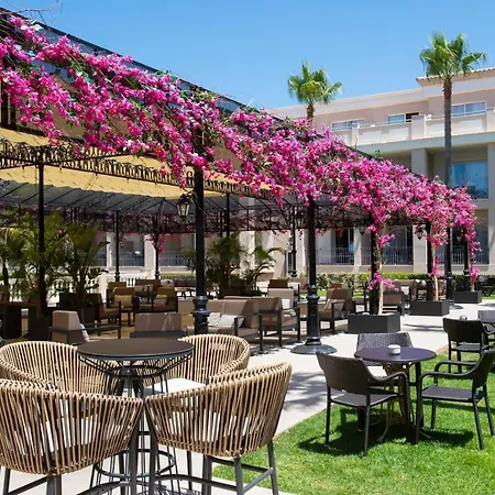 Hotel Valentin Sancti Petri 4*