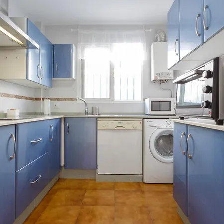 La Almadraba Apartment *