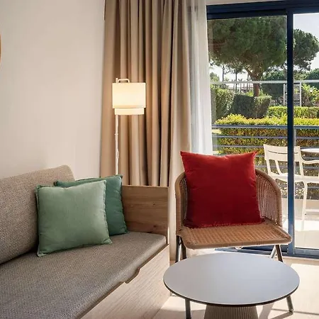 Sol Sancti Petri Aparthotel 3*