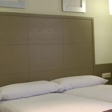 Lägenhetshotell Novo Sancti Petri 3*