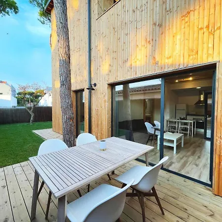 Biopasivos Living Pura Madera Aparthotel