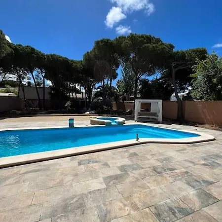 Brasilia Villa *