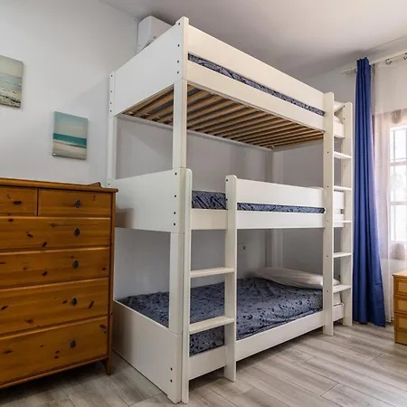Parisito Beach Holiday home *