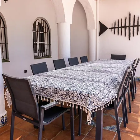 Parisito Beach Holiday home *
