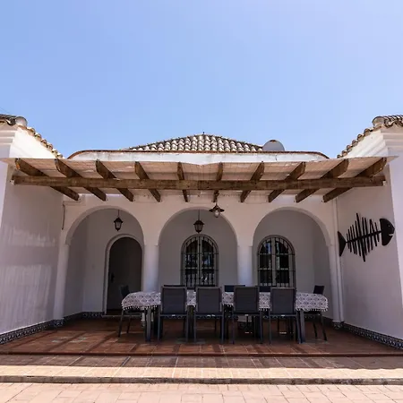Holiday home Parisito Beach