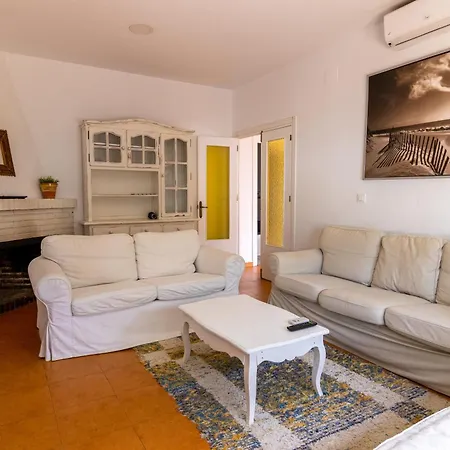 Parisito Beach Holiday home