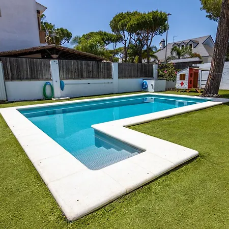 Parisito Beach Holiday home *